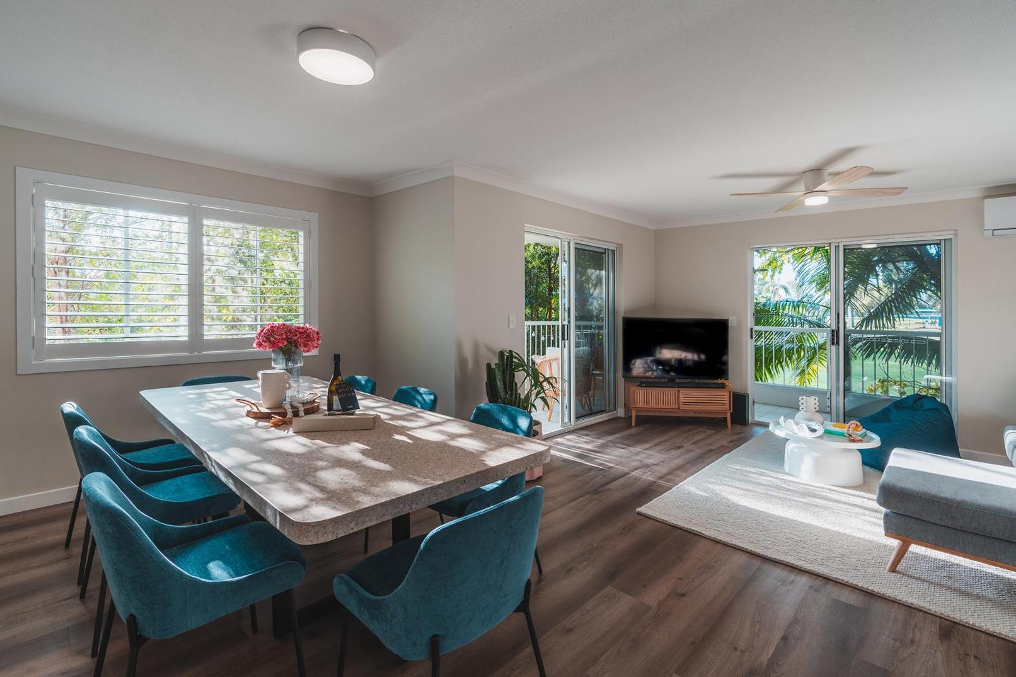 The Perfect For Your Group Getaway - Sleeps 7 - Close To Everything *